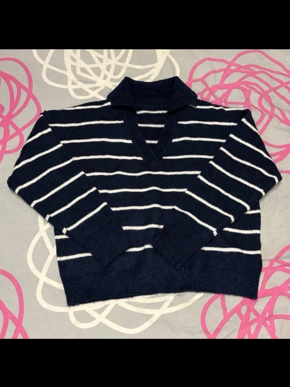 SHEIN Navy Blue and White Collared Sweater